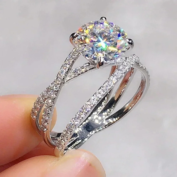 ▶Engagement CZ Clear Super Large Silver Plated Wedding Beautiful Ring, K993 - Picture 3 of 9
